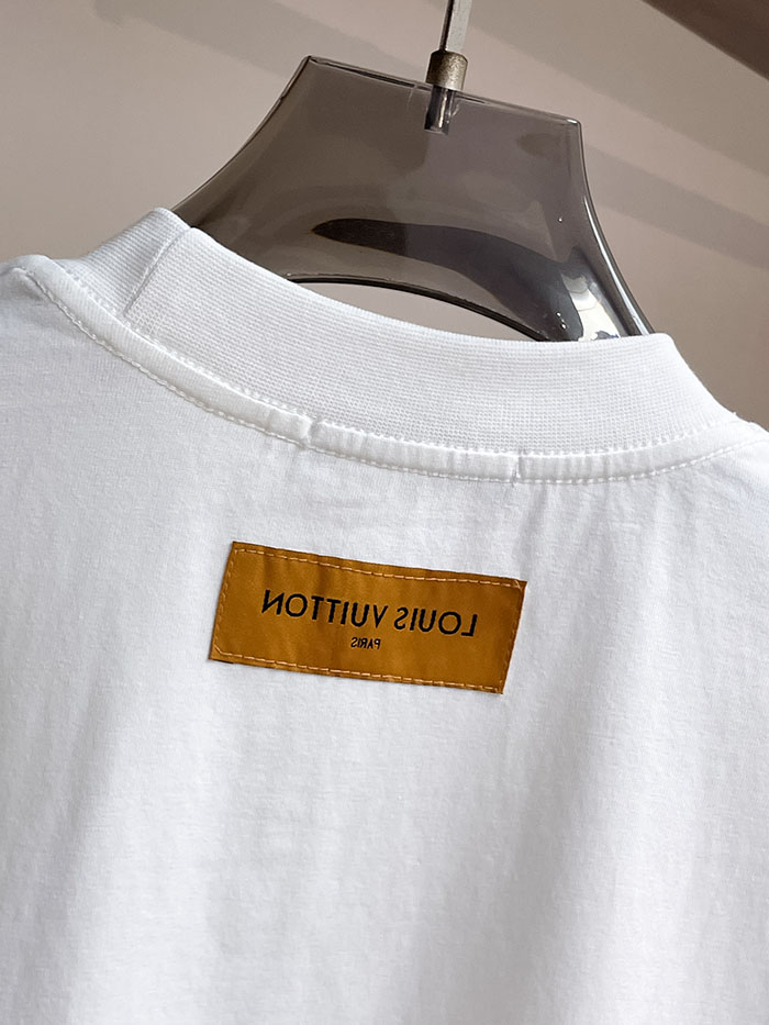 ルイヴィトン服コピー 人気店 Louis Vuitton 2026年春夏 最新半袖クルーネックTシャツ ― ハイエンドなカスタムデザイン JP4649(1094)ルイヴィトンTシャツ 白 - 画像 (8)