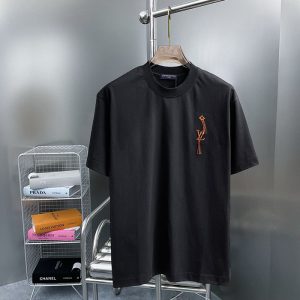 ルイヴィトンTシャツ 白