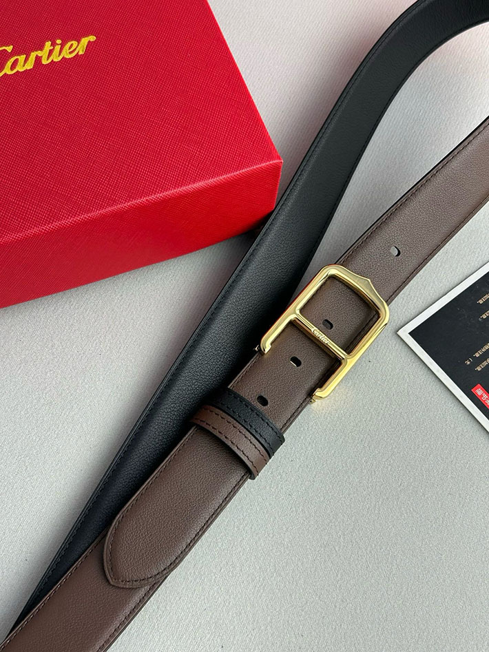 カルティエ レザーベルト 店舗 CARTIER 35mm サントス・ドゥ・カルティエ リバーシブル ベルト バックル 2702113 カルティエ ベルト 評判 - 画像 (6)