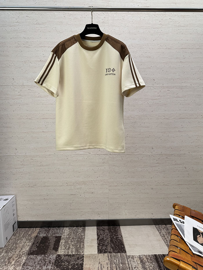 ルイヴィトン服コピー 人気店 Louis Vuitton 26SS メンズ カジュアル 半袖Tシャツ&ショートパンツ セット JP4649(1131) ルイヴィトン Tシャツ 短パン セットアップ - 画像 (2)