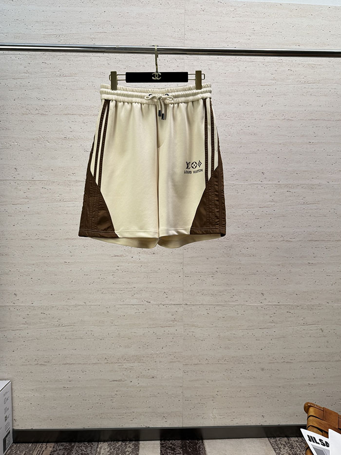 ルイヴィトン服コピー 人気店 Louis Vuitton 26SS メンズ カジュアル 半袖Tシャツ&ショートパンツ セット JP4649(1131) ルイヴィトン Tシャツ 短パン セットアップ - 画像 (8)