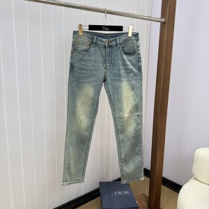 バーバリー ジーンズ メンズ