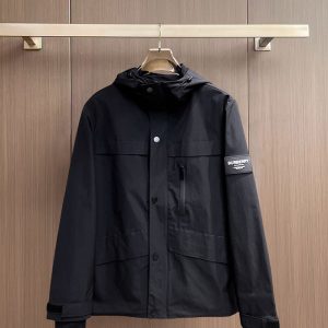 バーバリー ジャケット 値段