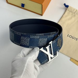 ヴィトン ベルト メンズ バックル