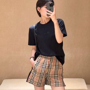 バーバリーTシャツ 黑