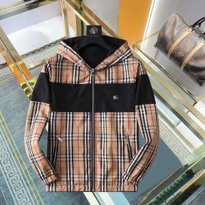 バーバリー ジャケット 値段