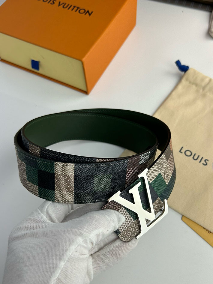 ルイヴィトン アウトレット店舗 LV ベルト・LV イニシャル ダモフラージュ 40MM リバーシブル 2702134 ルイヴィトン ベルト アウトレット - 画像 (5)