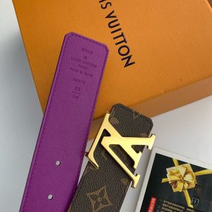 ルイヴィトン ベルト 値段