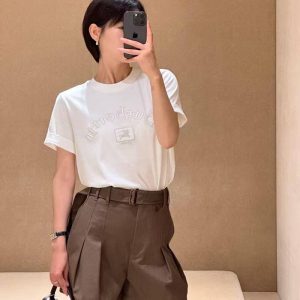 バーバリー tシャツ ロゴ