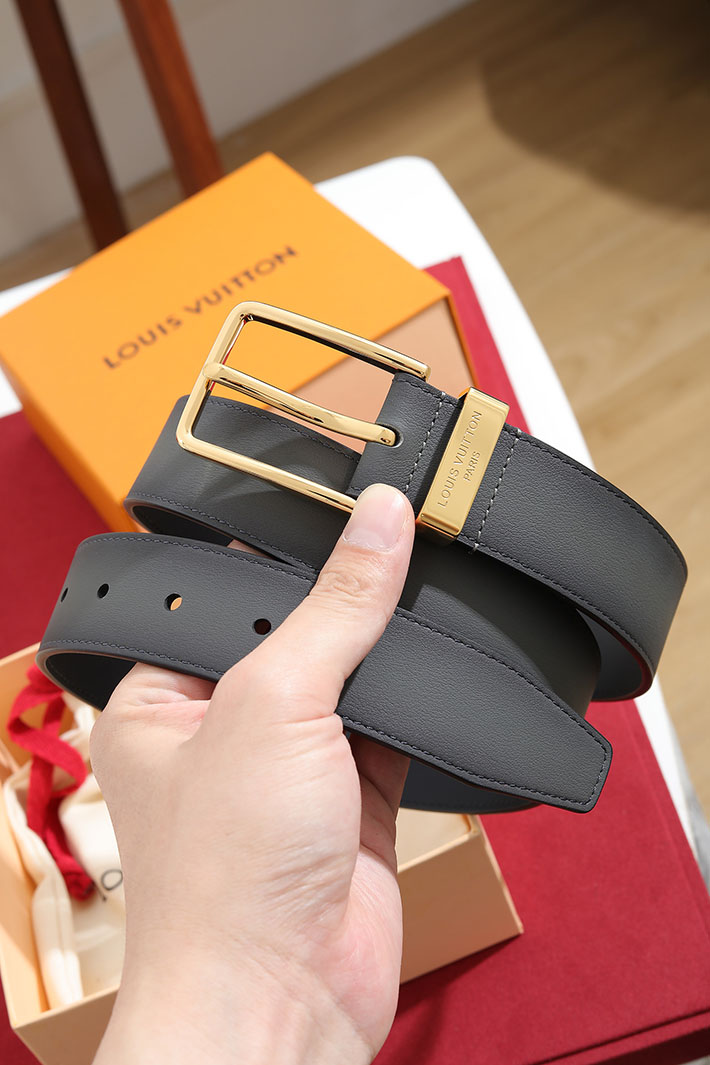 ヴィトン ベルト メンズ 人気