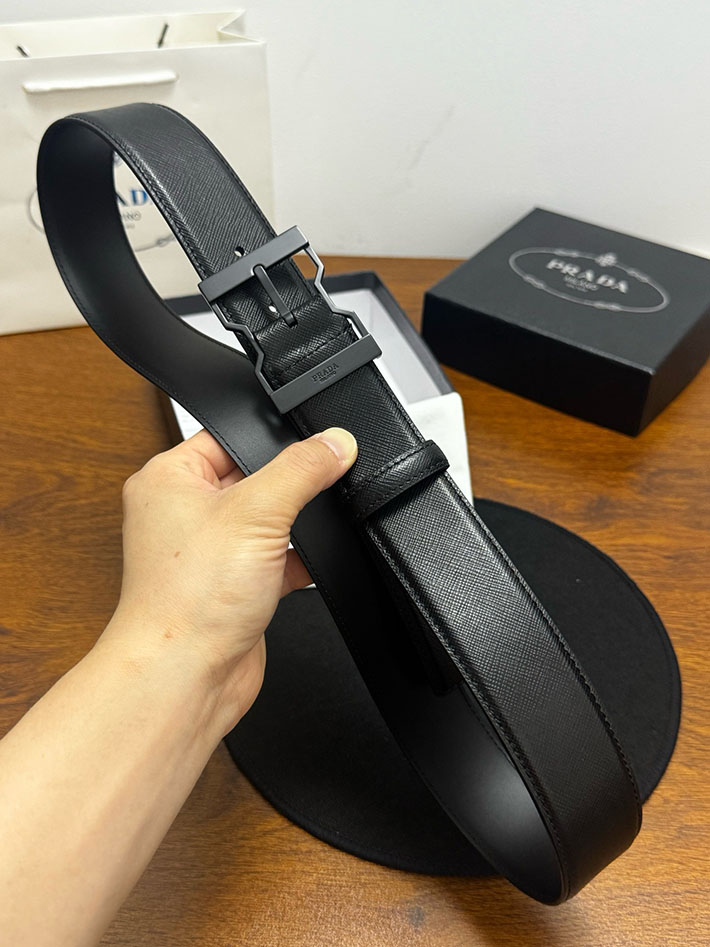 プラダ アウトレット店舗 PRADA サフィアーノレザーリバーシブルベルト 40mm スティールバックル 2702167 プラダ ベルト メンズ 人気 - 画像 (2)
