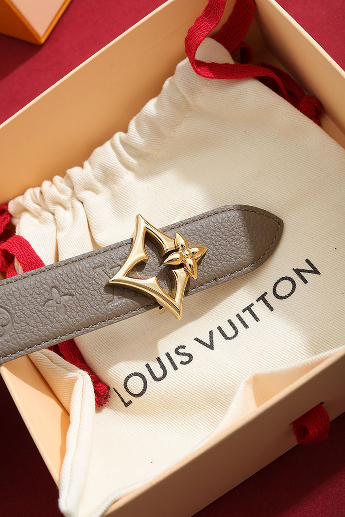 ルイヴィトン アウトレット店舗 LV ベルト・フラワーグラム 30MM レディース リバーシブル 2702199 ルイヴィトン ベルト レディース サイズ - 画像 (4)