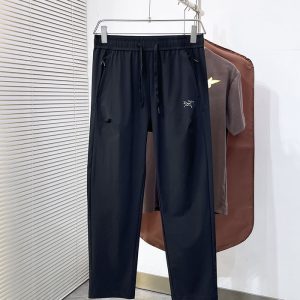アークテリクス パンツ おすすめ