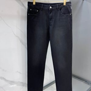 グッチ ジーンズ メンズ 黒