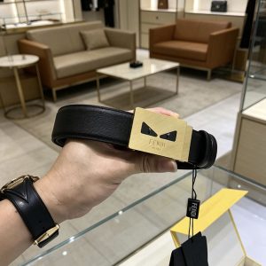 フェンディ ベルト リバーシブル