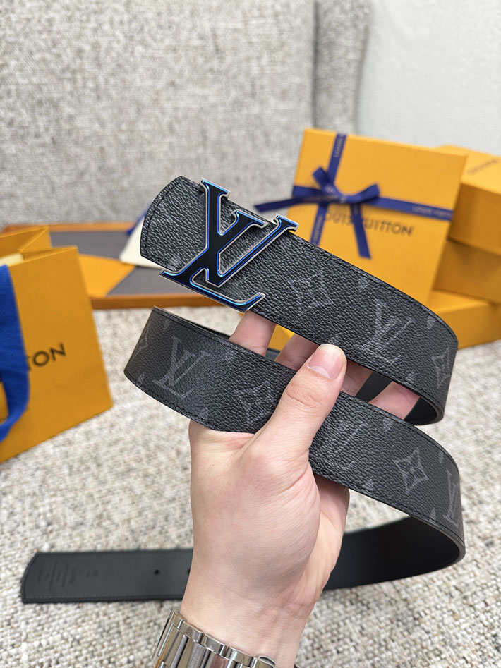 ルイヴィトン アウトレット店舗 LV ベルト サンチュール イニシャル 40MM リバーシブル ロゴ モノグラム 2702230 ルイヴィトン ベルト 値段 - 画像 (9)