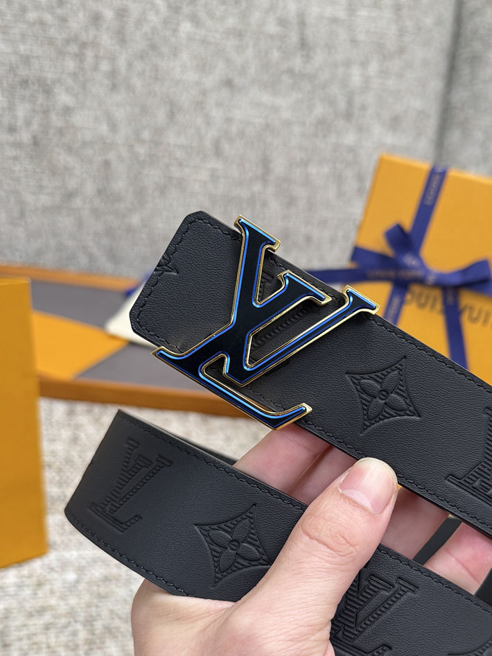 ルイヴィトン アウトレット店舗 LV ベルト サンチュール イニシャル 40MM リバーシブル ロゴ モノグラム 2702231 ルイヴィトン ベルト リバーシブル - 画像 (8)