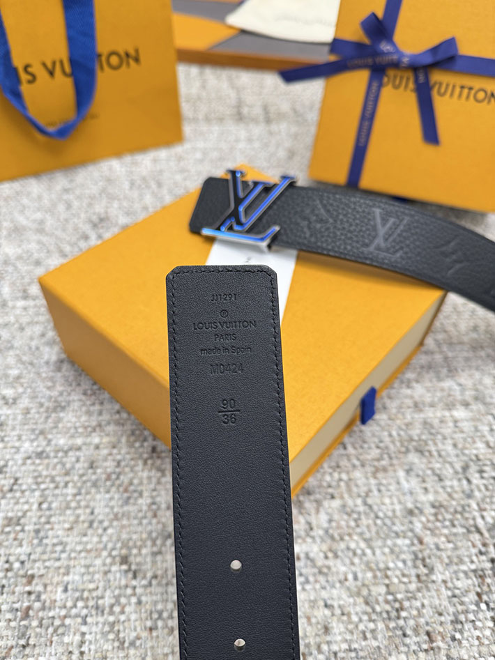 ルイヴィトン アウトレット店舗 LV ベルト サンチュール イニシャル 40MM リバーシブル ロゴ モノグラム 2702234 ルイヴィトン ベルト 公式 - 画像 (5)