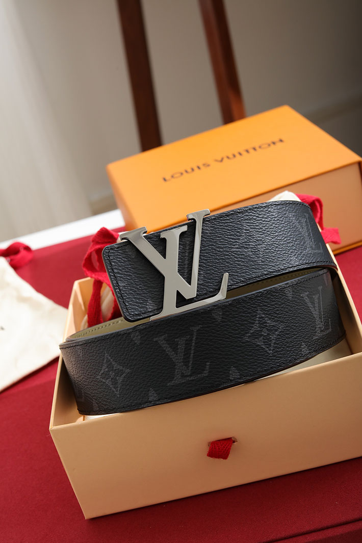 ルイヴィトン アウトレット店舗 LV ベルト・LV イニシャル 40MM リバーシブル メンズ 2702302 ルイヴィトン ベルト 新作 - 画像 (9)