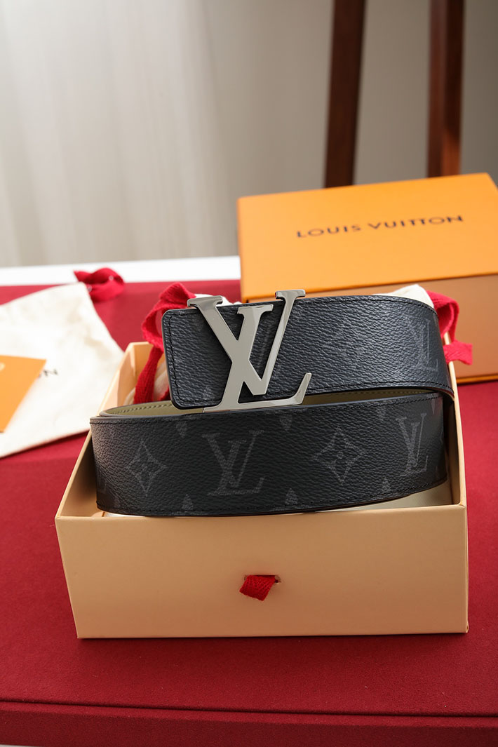 ルイヴィトン アウトレット店舗 LV ベルト・LV イニシャル 40MM リバーシブル メンズ 2702302 ルイヴィトン ベルト 新作 - 画像 (8)