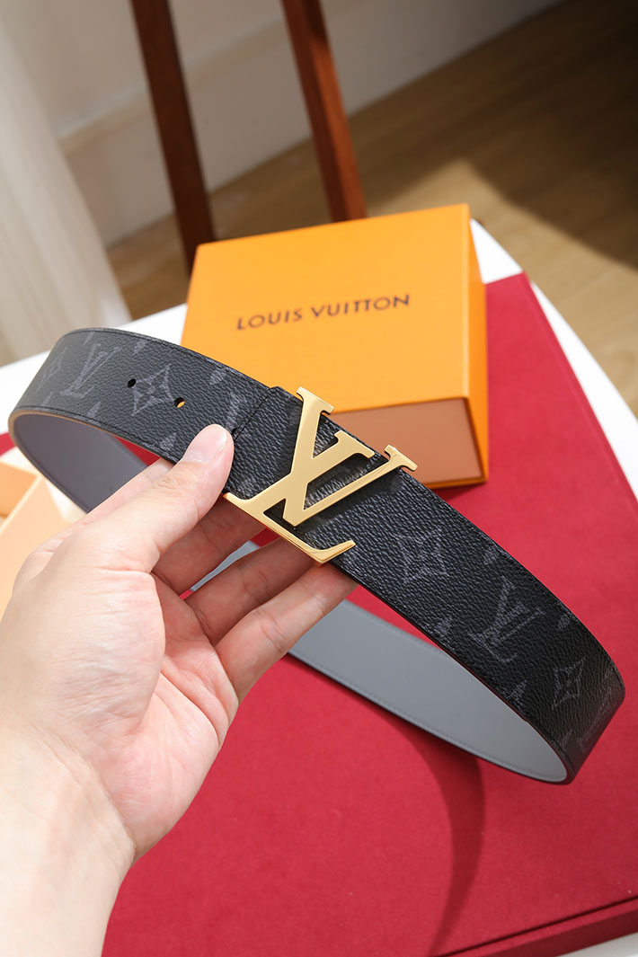 ルイヴィトン アウトレット店舗 LV ベルト・LV イニシャル 40MM リバーシブル メンズ 2702304 ルイヴィトン ベルト アウトレット - 画像 (6)