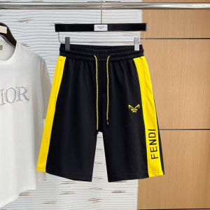 フェンディ メンズカジュアルハーフパンツ
