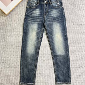 バレンシアガ デニムパンツ