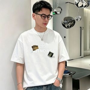 バレンシアガ tシャツ 公式