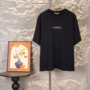 バレンシアガ Tシャツ アウトレット