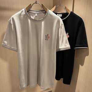 レディース モンクレール Tシャツ アウトレット