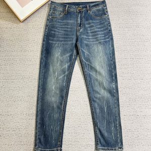 ロエベ デニム メンズ コーデ