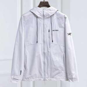アークテリクス ジャケット 白