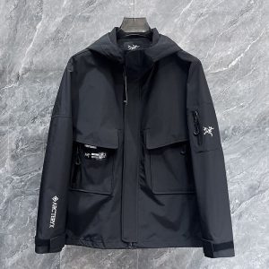 アークテリクス ジャケット 定番