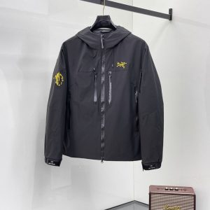アークテリクス ジャケット 人気