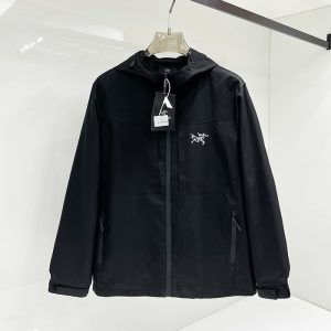 アークテリクス ジャケット 人気