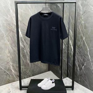 アークテリクス Tシャツ アウトレット