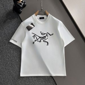 アークテリクス Tシャツ 白