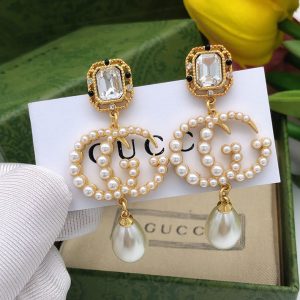 グッチ ピアス 安い
