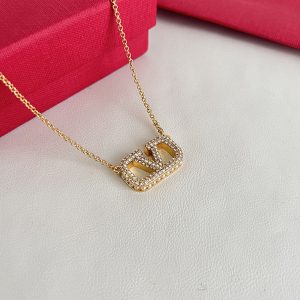 ヴァレンティノ ネックレス 人気