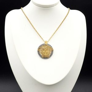 ヴェルサーチ ネックレス アウトレット