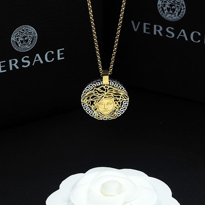 ヴェルサーチ アウトレット店舗 VERSACE ヴェルサーチ メドゥーサ ペンダント ネックレス 2701738 ヴェルサーチ ネックレス アウトレット - 画像 (5)