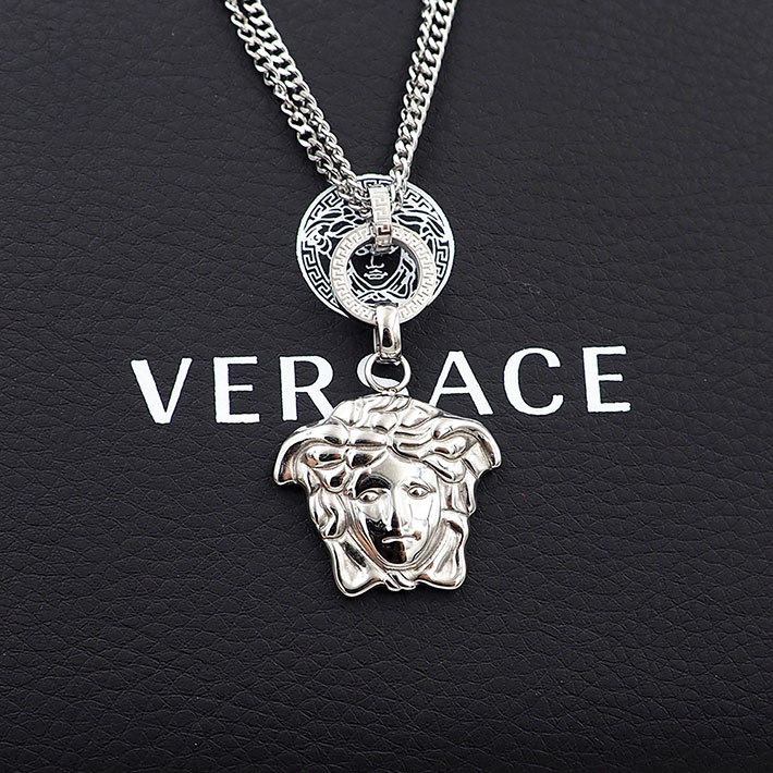 ヴェルサーチ アウトレット店舗 VERSACE ヴェルサーチ ネックレス メデューサ 3連チェーン グレカリング 2701739 ヴェルサーチ ネックレス メンズ - 画像 (4)