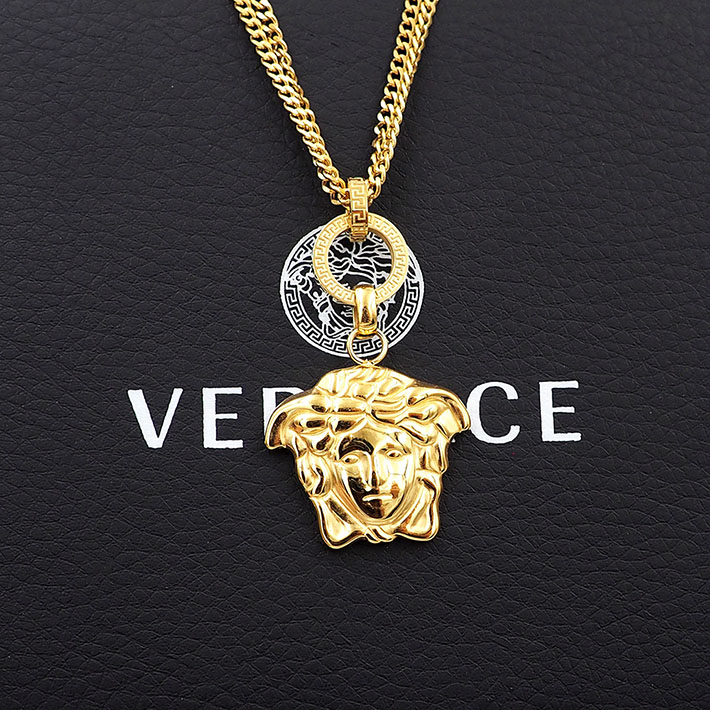 ヴェルサーチ アウトレット店舗 VERSACE ヴェルサーチ ネックレス メデューサ 3連チェーン グレカリング 2701739 ヴェルサーチ ネックレス メンズ - 画像 (2)