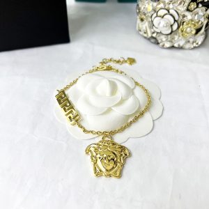 ヴェルサーチ ブレスレット ゴールド