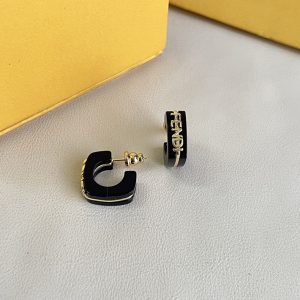 フェンディ ピアス 安い