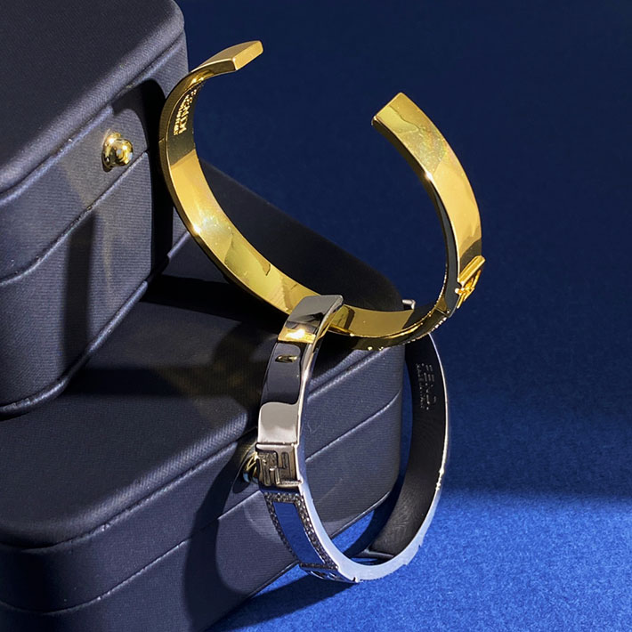 フェンディ アウトレット店舗 FENDI 安い Forever Fendi bracelet メタルブレスレット 2701771 フェンディ ブレスレット 人気 - 画像 (3)