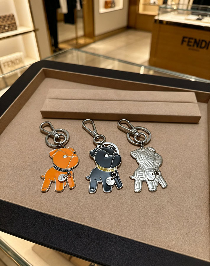 フェンディ アウトレット店舗 FENDI 安い Ito キーホルダー パラジウム仕上げメタル キーホルダー 7AP105AW21F0TH0 フェンディ キーホルダー メンズ - 画像 (2)