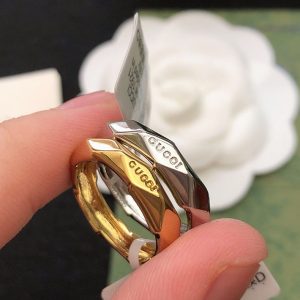 グッチ 指輪 結婚
