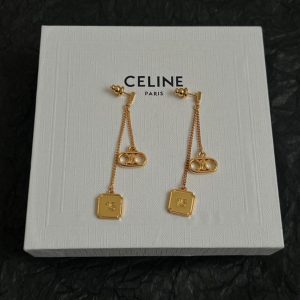 セリーヌ ピアス 公式