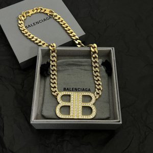 バレンシアガ ネックレス 金